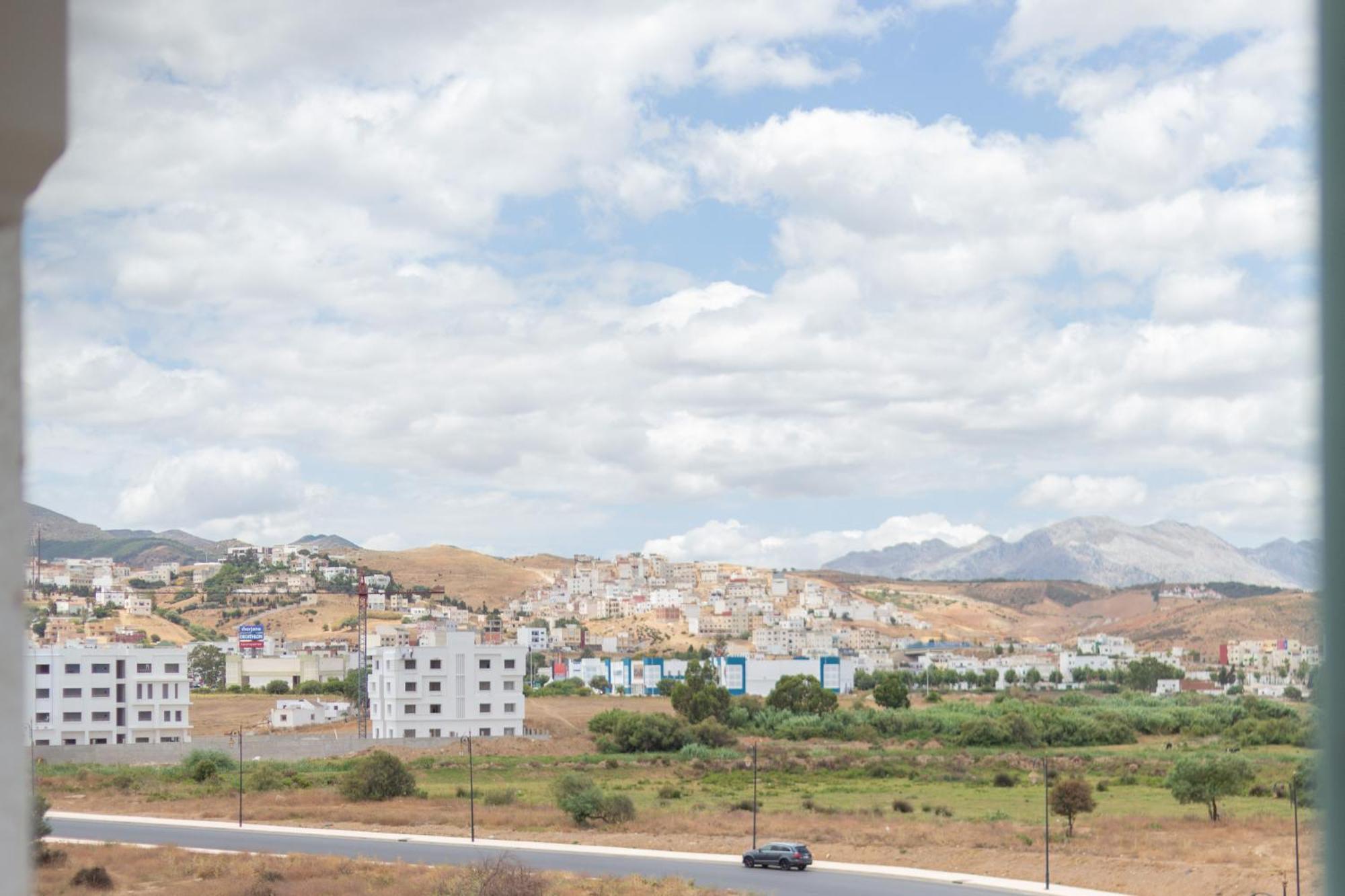Appartements Calmes Et Spacieux Tetouan Exterior photo