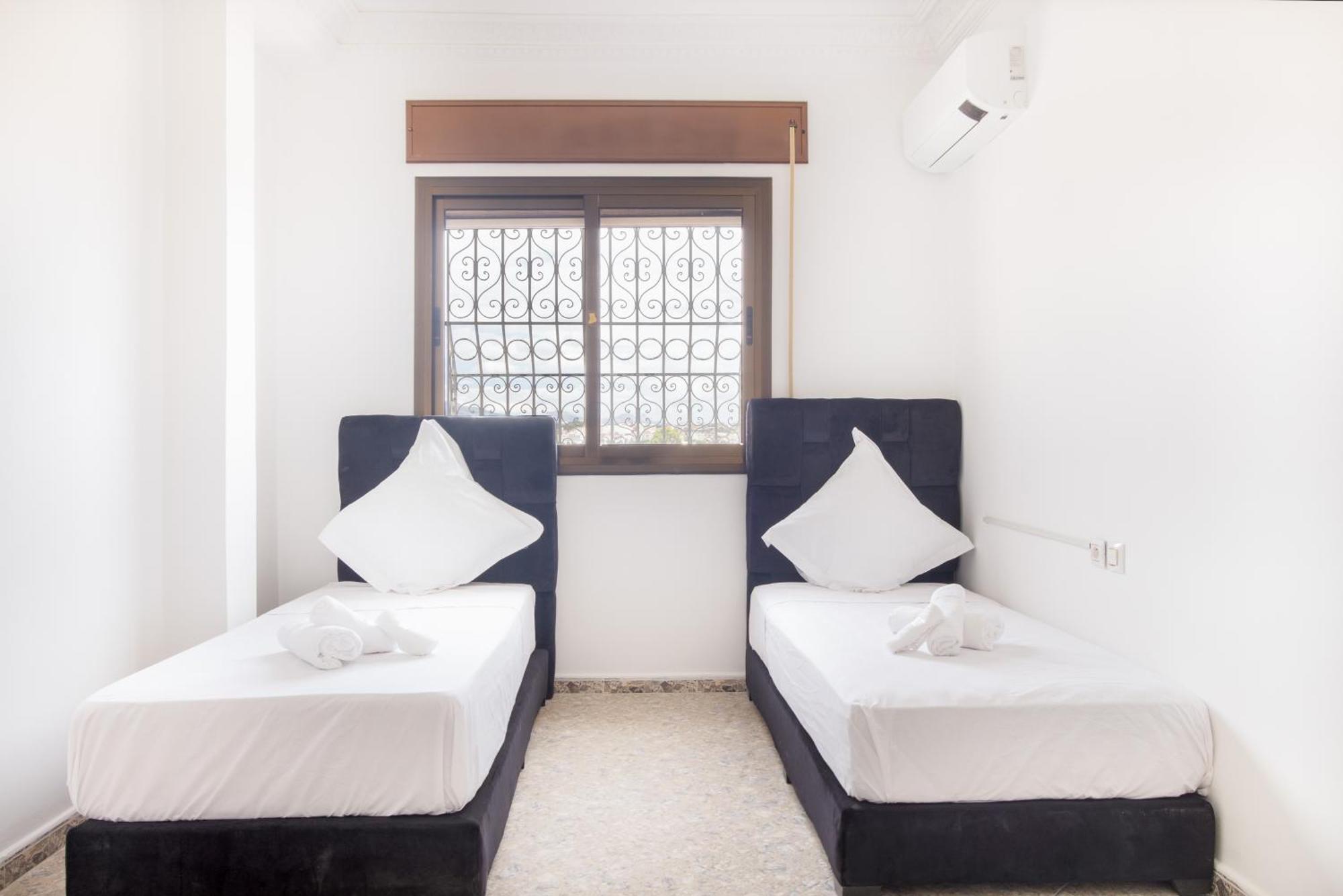Appartements Calmes Et Spacieux Tetouan Exterior photo