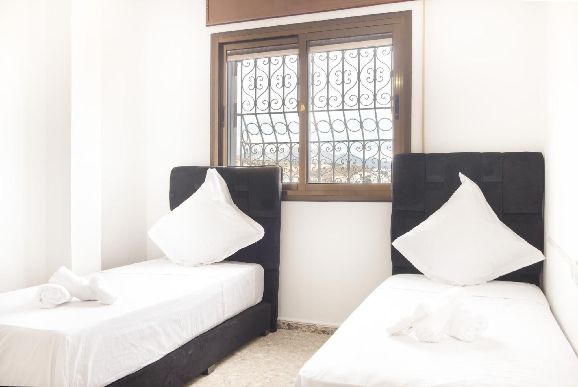 Appartements Calmes Et Spacieux Tetouan Exterior photo